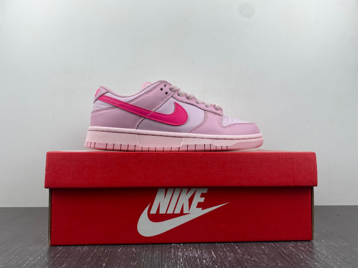 nike dunk low triple pink (gs) dh9765-600