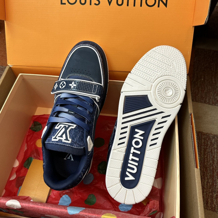 LV Trainer Sneaker