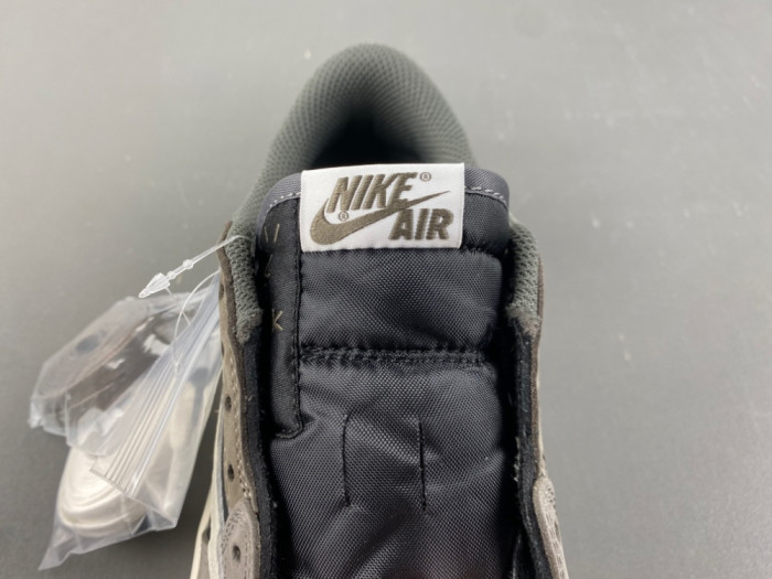 JORDAN 1 RETRO LOW OG SP TRAVIS SCOTT DM7866-001