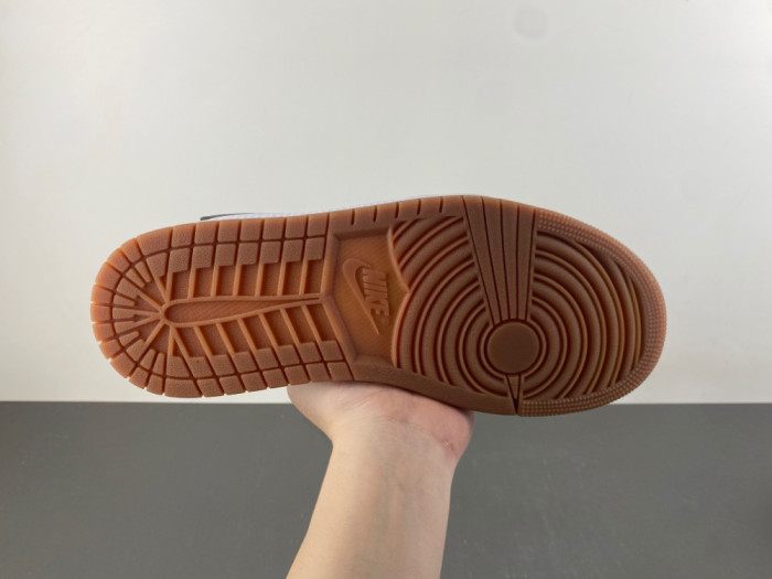 JORDAN 1 RETRO LOW OG SP TRAVIS SCOTT DZ4137-700