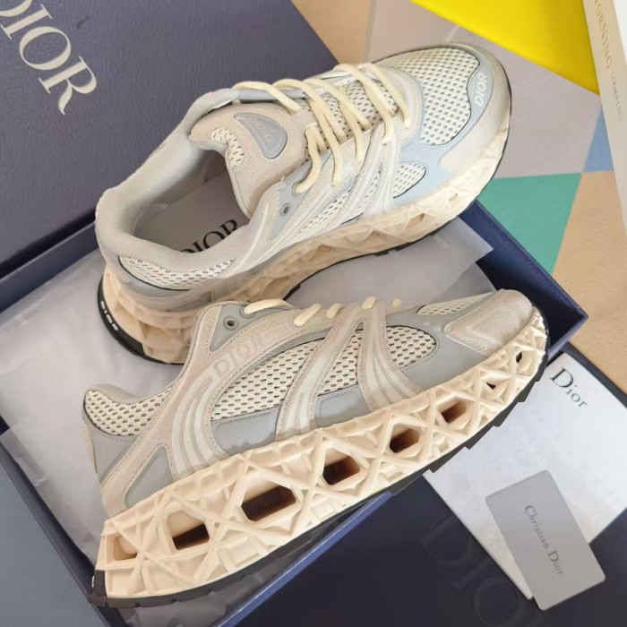 D10r B35 SNEAKER