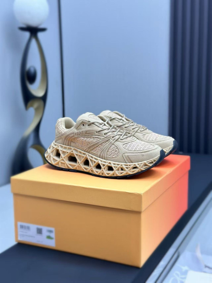 D10r B35 SNEAKER