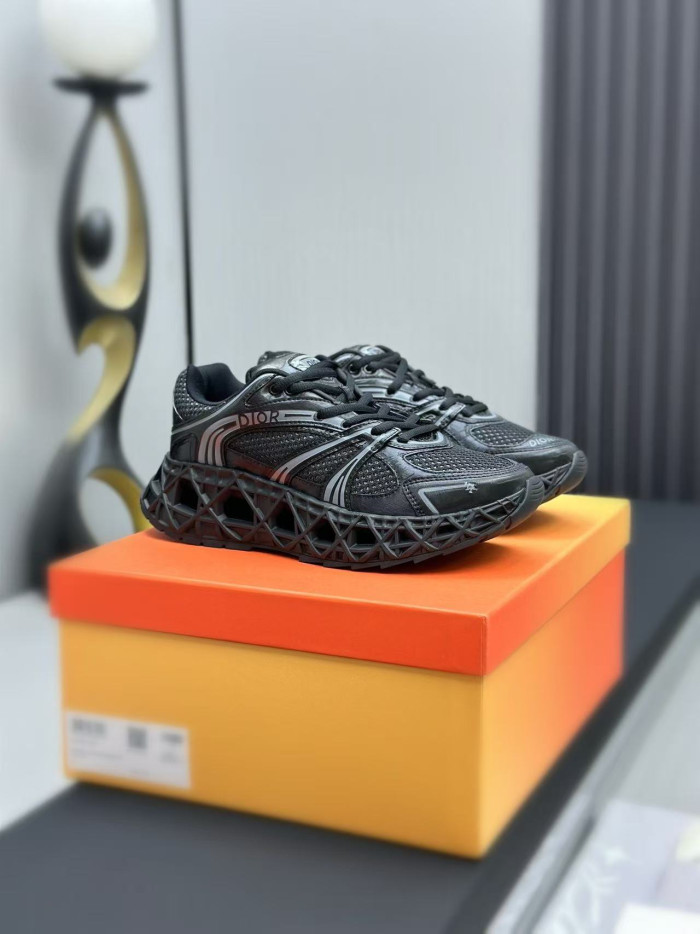 D10r B35 SNEAKER