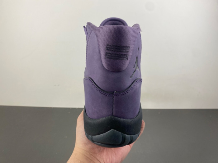 Air Jordan 11 “Las Vegas” IO8961-553