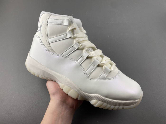 Air Jordan 11 “Pearl” AR0715-110