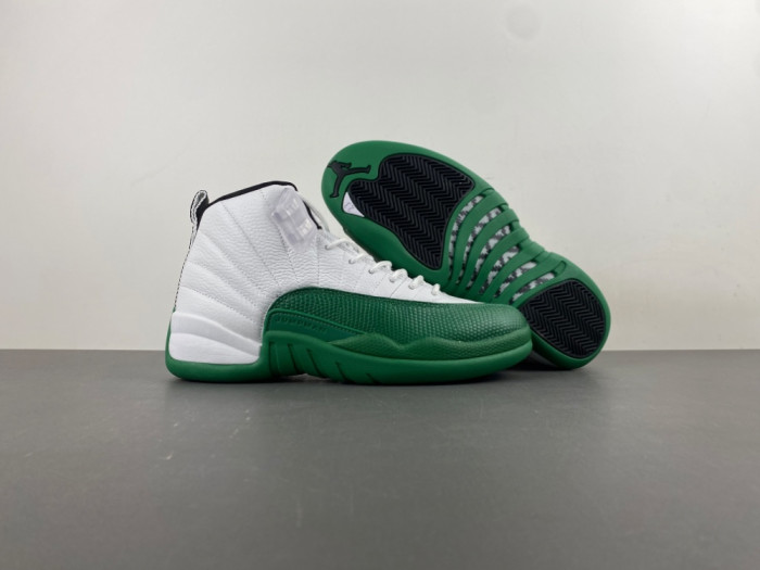 Air Jordan 12 “Bucks” CT8013-100