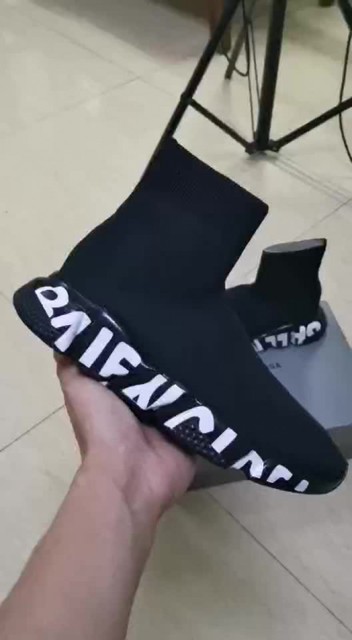 Ba*len*cia*ga speed sneaker