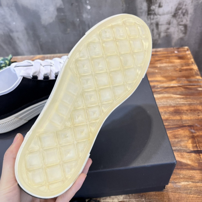 AMIRI STARS SNEAKERS