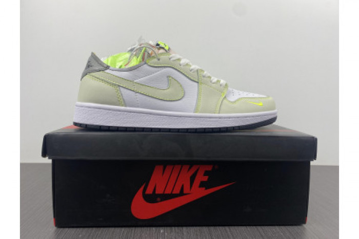 air jordan 1 low og white/ghost green-black dm7837-103