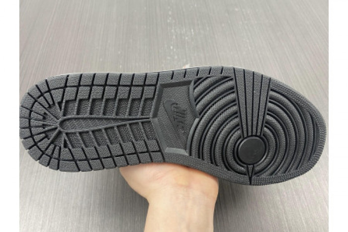 air jordan 1 low og white/ghost green-black dm7837-103