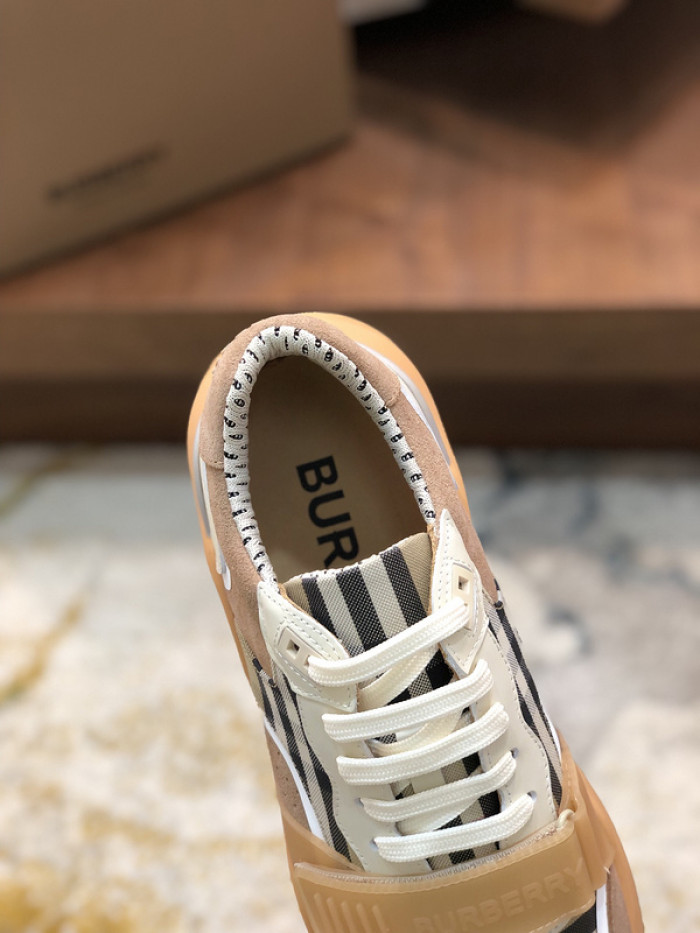 B**rry-vintage sneaker