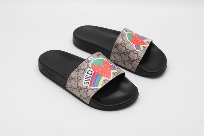 GUCC SANDALS