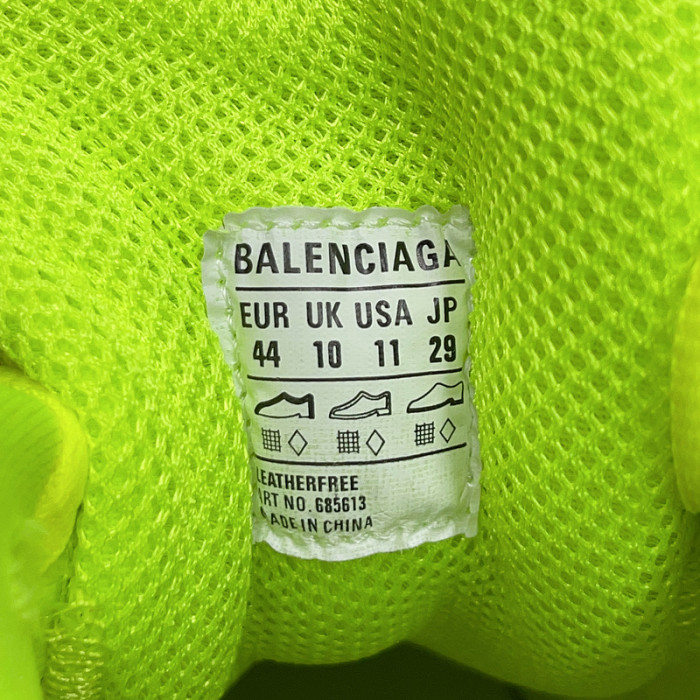 Ba*len*cia*ga defender