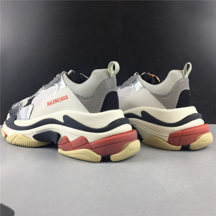 blcg sneaker triple.s.gomma grey silver 541624w06e27320