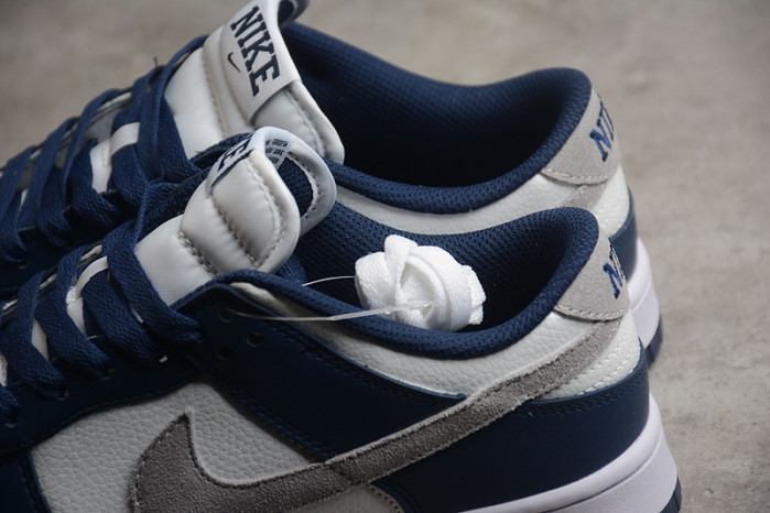 nike dunk low summit white midnight navy fd9749-400