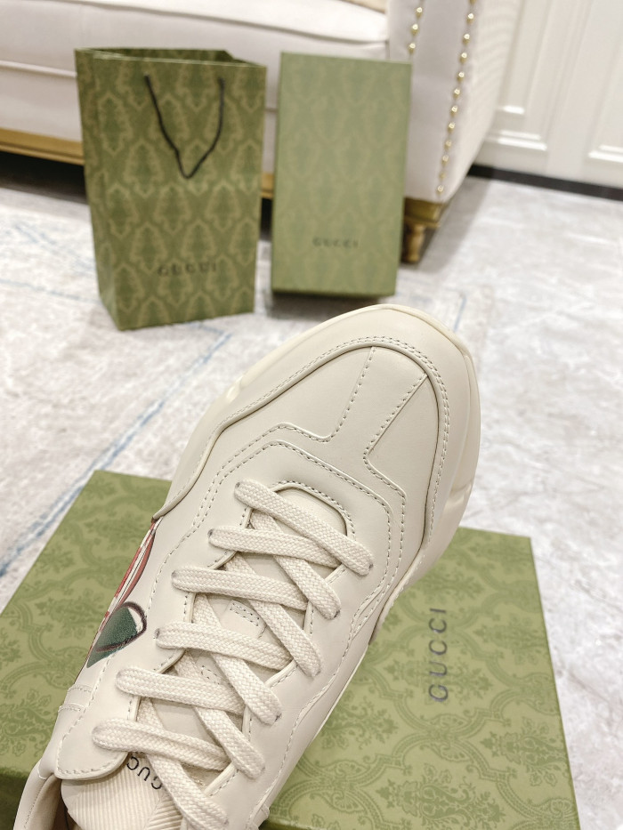 g*u*i trainer sneaker