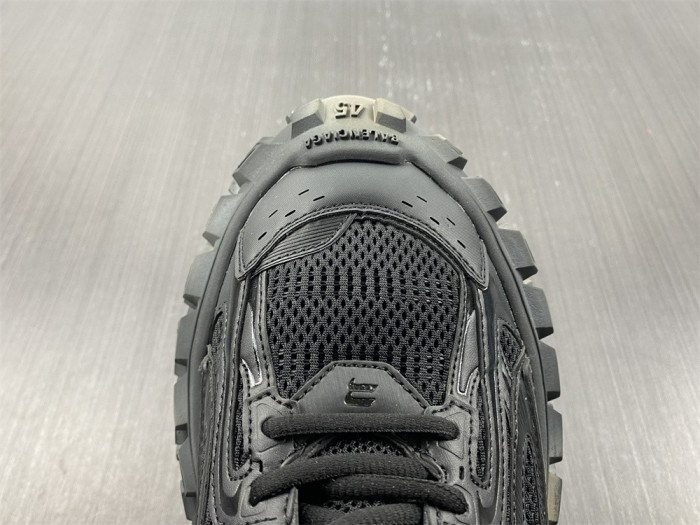 Ba*len*cia*ga defender