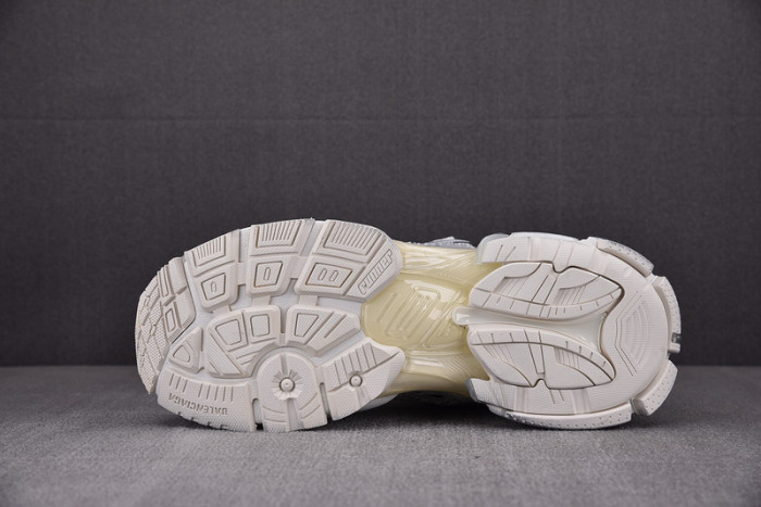 Ba*len*cia*ga runner