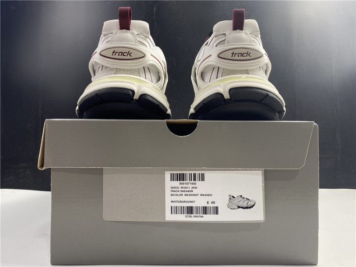 Ba*len*cia*ga track trainer white and burgundy 542436 w3ac1 2050