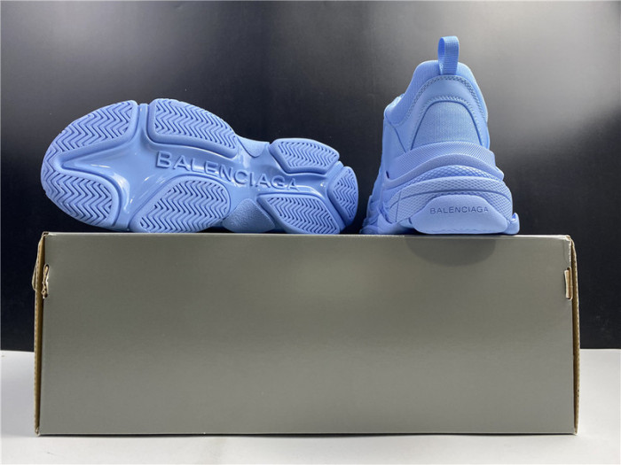 blcg sneaker triple.s.gomma moonlight 524039 w2fw1 4800