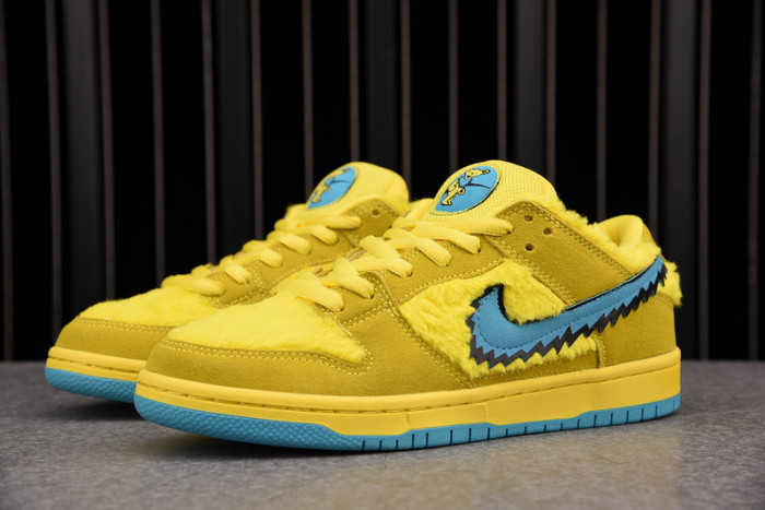 grateful dead x nike sb dunk low yellow bear cj5378-700