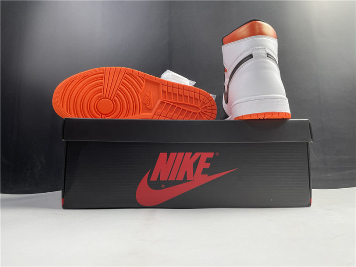 air jordan 1 retro high electro orange 555088-180