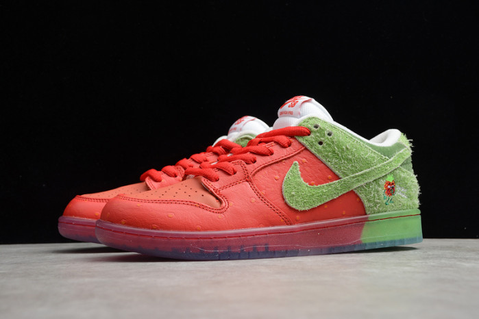 nike sb dunk low"strawberry cough" cw7093-601
