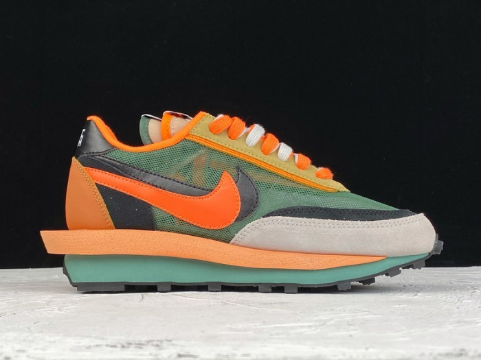 nike ld waffle sacai big shark bv0073-081