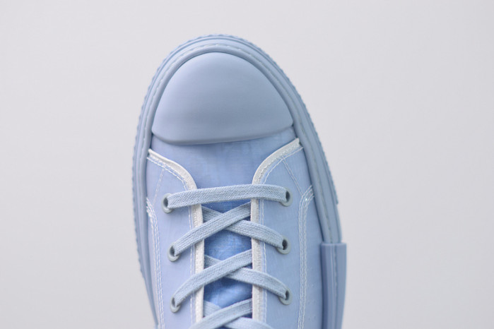 D*or b23 oblique high top sneaker