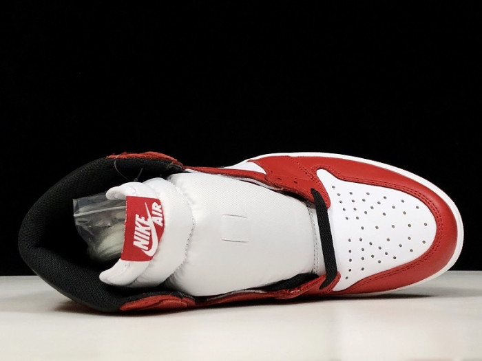 air jordan i 1 retro high og chicago bulls 555088-101