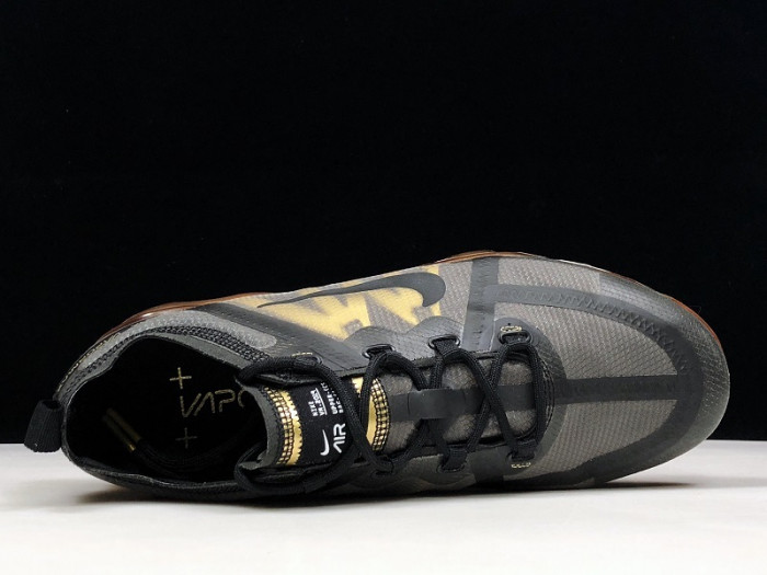 air vapormax 2019 black metallic gold ar6631-002