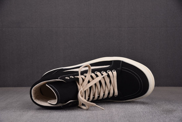 r1ck 0wens sneaker