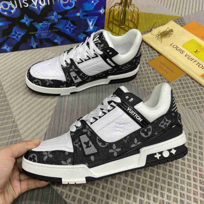 LV Trainer Sneaker