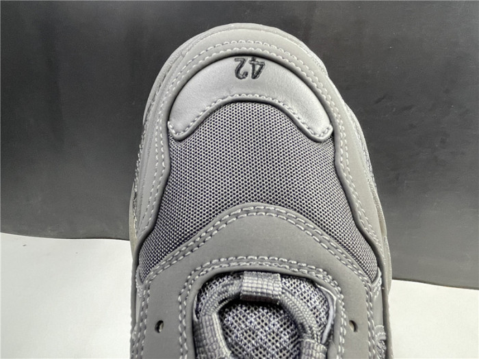 Ba*len*cia*ga sneaker triple.s.gomma dark grey 541624 w2ga1 1801