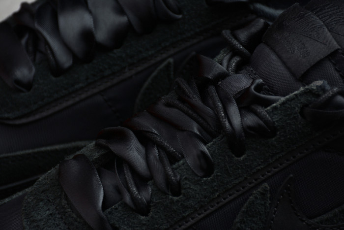 nike ld waffle sacai black nylon bv0073-002