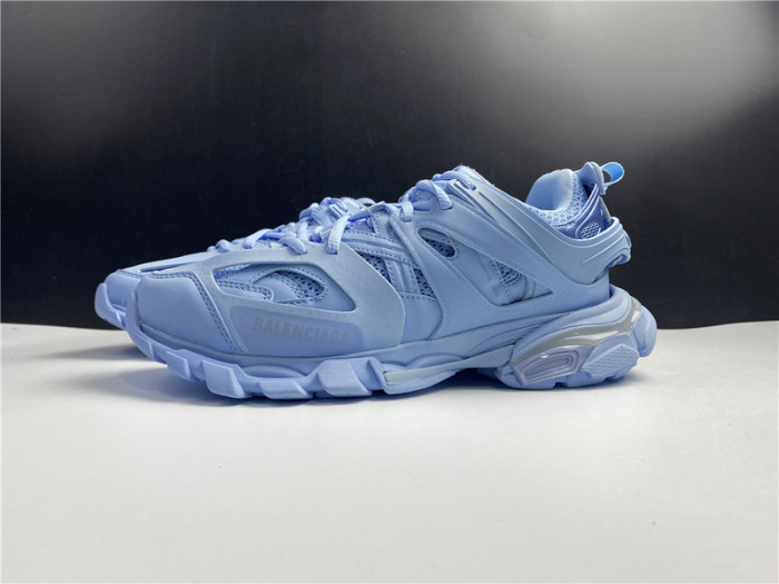 blcg track trainer light blue lighted 542023-w2la1-4800