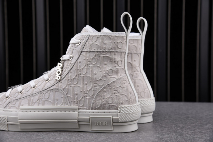 D*or b23 oblique high top sneaker