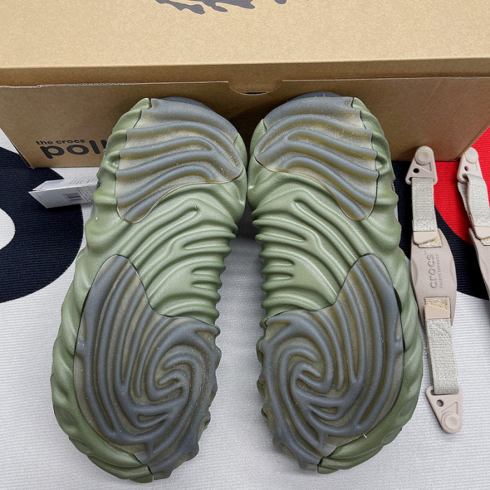 Salehe Bembury x Crocs Pollex Clog "Cucumber"