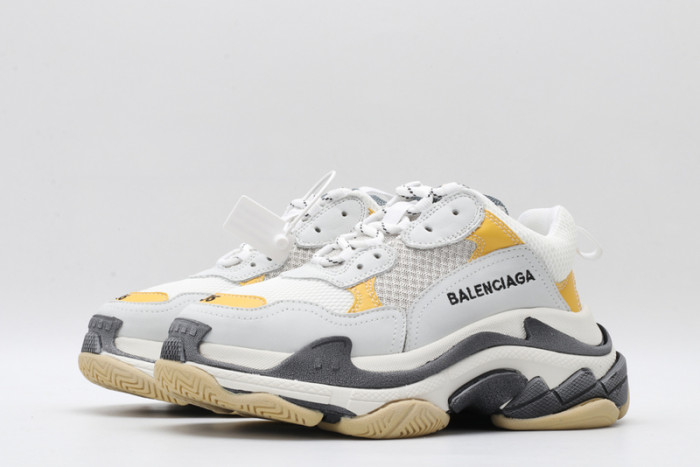 blcg sneaker triple.s.gomma 483523-w06e3-7073