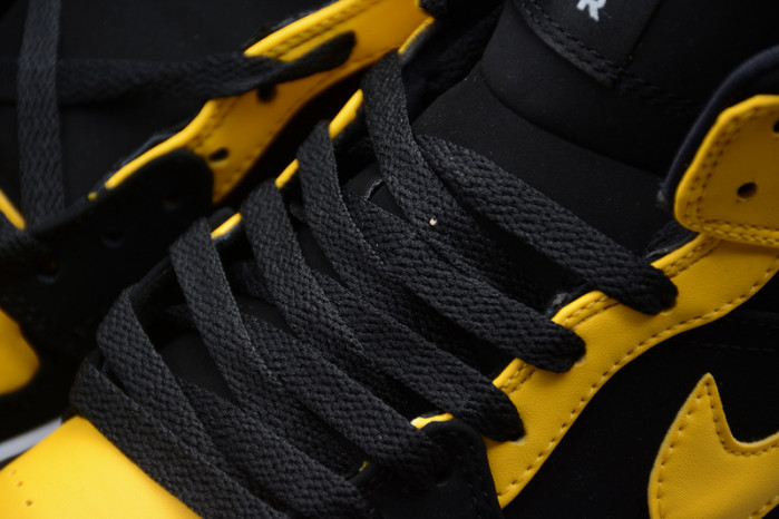 jordan 1 retro mid new love (2017) 554724-035