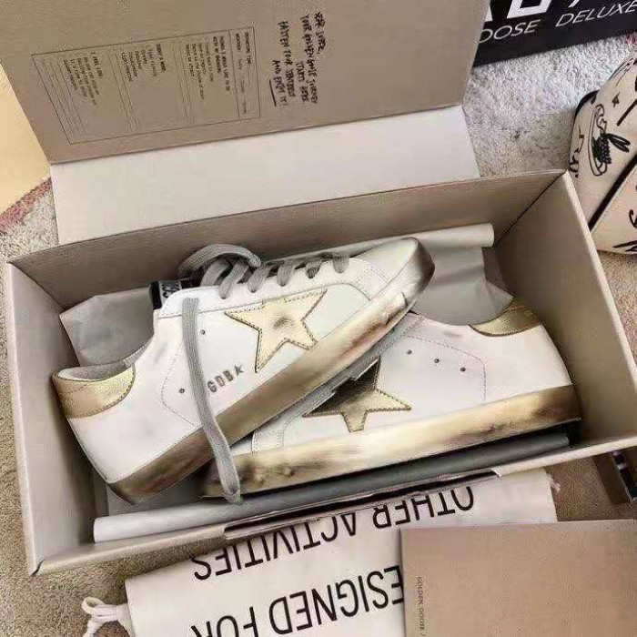 golden goose sneaker
