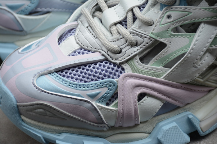 blcg track.2 white light blue 568615-w2gn3-9045