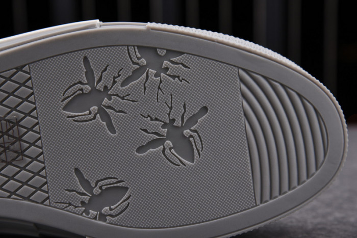 D*or b23 oblique high top sneaker