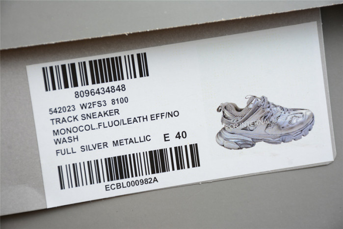 Ba*len*cia*ga track trainer full silver matllic 542023w2fs38100