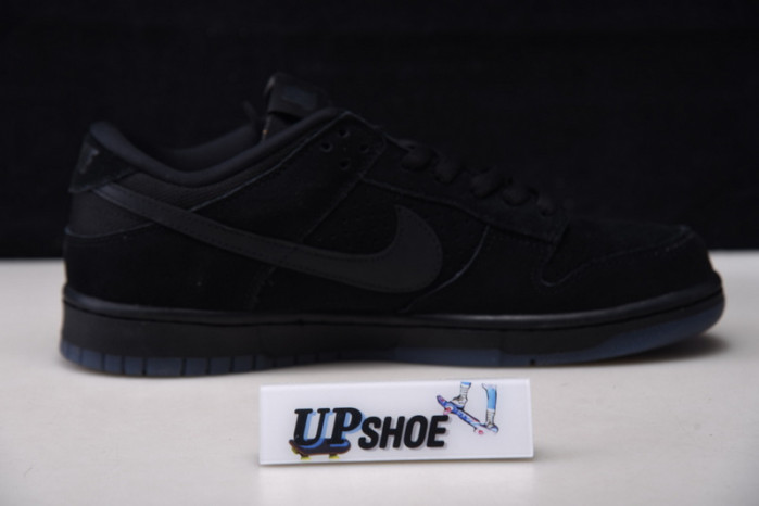 nike dunk low sp undefeated 5 on it black do9329-001
