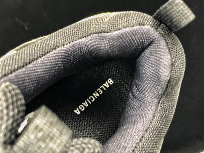 blcg sneaker triple.s.gomma black-yellow