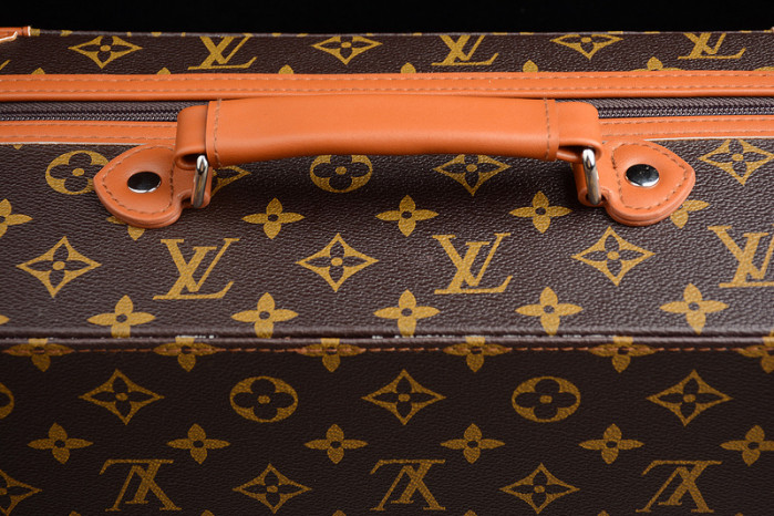 air jordan 1 o-w -louiv aq0818-158 (with case)