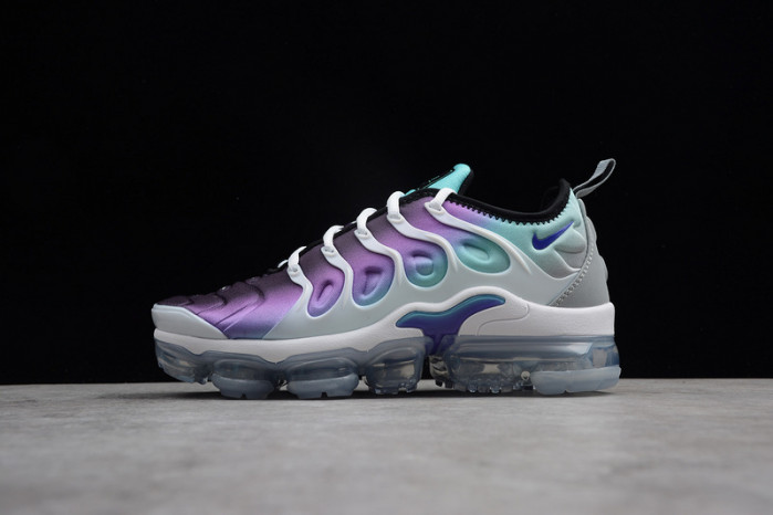 vapormax plus white/fierce purple 924453-101