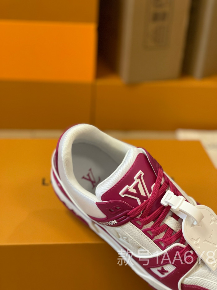 LV Trainer Sneaker